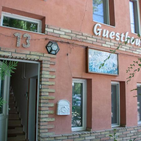 Aquarius Vendégház Szeged Exterior foto